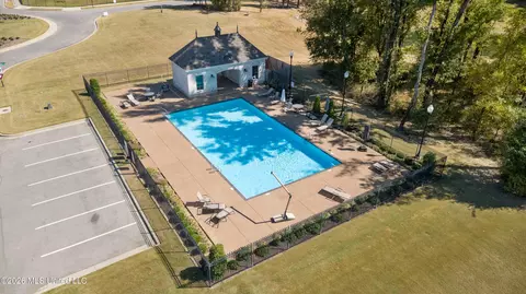Exterior - 3621 Hatton Dr, Nesbit, MS 38651 photo 8 of 8
