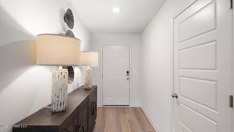 Entry Way - 224 Raulston Dr, Byram, MS 39272 photo 1 of 6