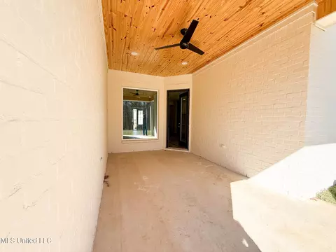 Exterior - 344 Oakville Cir, Brandon, MS 39047 photo 3 of 4
