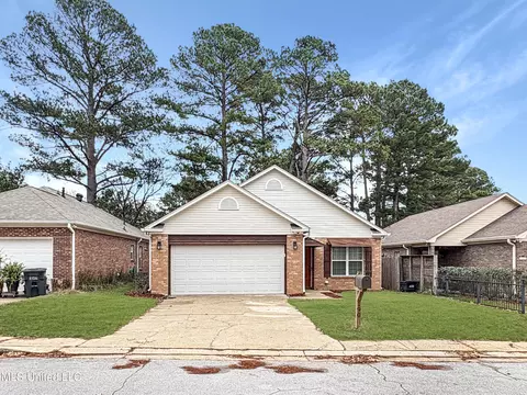 Exterior - 190 Commonwealth Ave, Brandon, MS 39047 photo 2 of 5