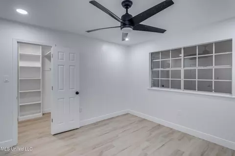 Bedroom - 521 Mockingbird Dr, Long Beach, MS 39560 photo 2 of 3