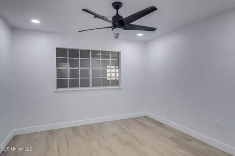 Bedroom - 521 Mockingbird Dr, Long Beach, MS 39560 photo 1 of 3