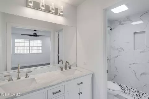 Bath - 521 Mockingbird Dr, Long Beach, MS 39560 photo 1 of 5