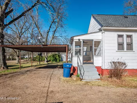 Other - 210 Eureka St, Batesville, MS 38606 photo 5 of 9
