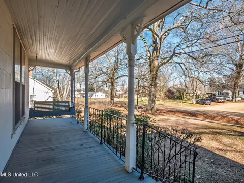 Exterior - 210 Eureka St, Batesville, MS 38606 photo 22 of 23