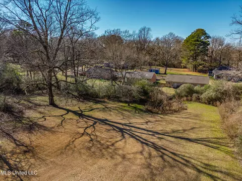 Exterior - 210 Eureka St, Batesville, MS 38606 photo 18 of 23