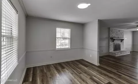 Living - 133 Monmouth Rd, Florence, MS 39073 photo 7 of 9