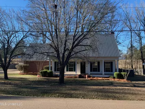 Exterior - 133 Monmouth Rd, Florence, MS 39073 photo 3 of 15