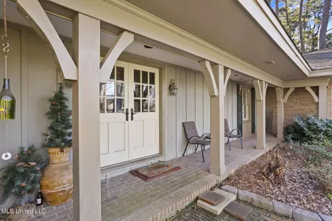 Exterior - 1431 Roxbury Pl, Jackson, MS 39211 photo 3 of 3