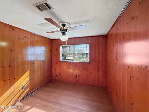 Bedroom - 4220 Nancy St, Pearl, MS 39208 photo 3 of 3