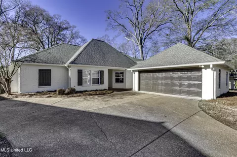 153 Jorn Cir, Canton, MS 39046