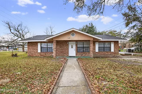 3607 Marie St, Pascagoula, MS 39567