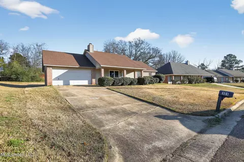 101 Sundew Pl, Jackson, MS 39212