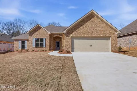 212 Anderson Oaks Dr, Pearl, MS 39208