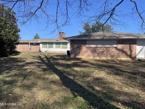Exterior - 18032 Kellogg Rd, Saucier, MS 39574 photo 2 of 3