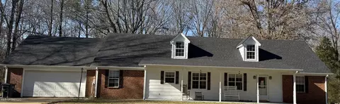 55 Lakeshore Dr, Senatobia, MS 38668