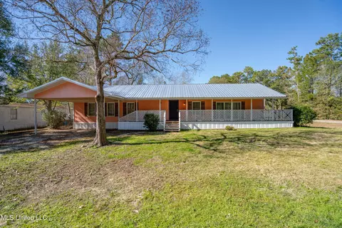 10735 Luawai Way, Diamondhead, MS 39525
