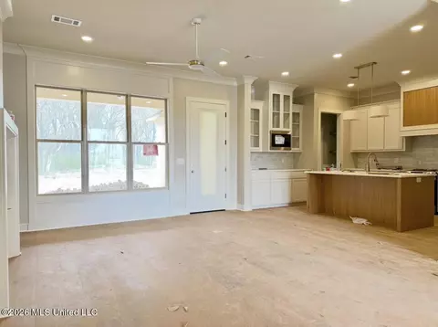 212 Garnet Dr, Canton, MS 39046 photo 2