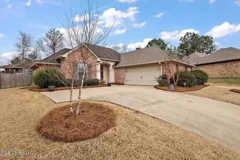 Exterior - 529 Willow Valley Cir, Brandon, MS 39047 photo 3 of 8