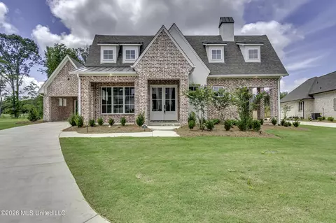 Exterior - 624 Big Valley Loop, Flowood, MS 39232 photo 3 of 13