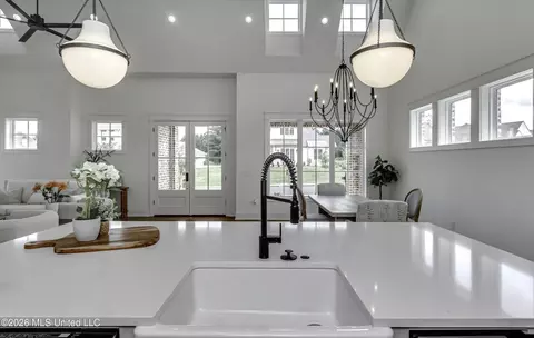 Kitchen - 624 Big Valley Loop, Flowood, MS 39232 photo 4 of 6