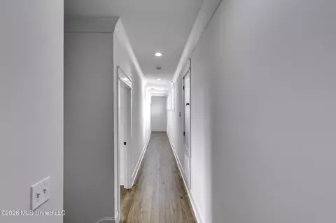 Entry Way - 624 Big Valley Loop, Flowood, MS 39232 photo 4 of 4