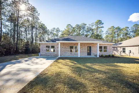 8315 Martin Bluff Rd, Gautier, MS 39553