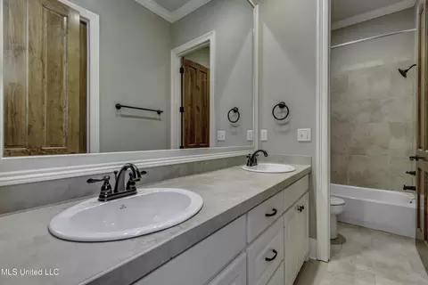 Bath - 106 Normandy Ct, Madison, MS 39110 photo 6 of 9