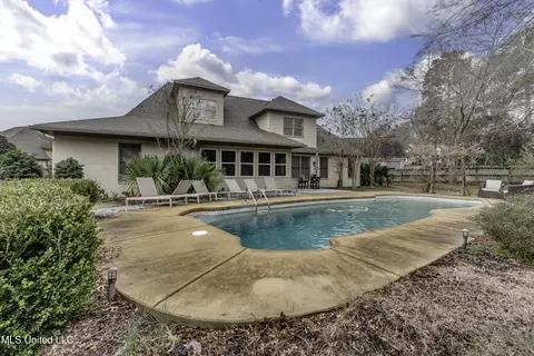 Exterior - 106 Normandy Ct, Madison, MS 39110 photo 5 of 9