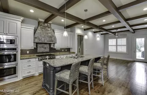 Kitchen - 106 Normandy Ct, Madison, MS 39110 photo 3 of 5