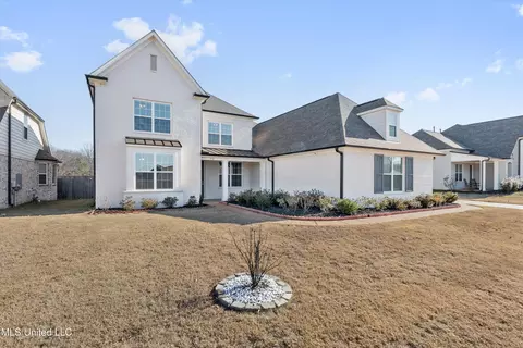 Exterior - 372 Fawn Grove Trl, Hernando, MS 38632 photo 2 of 5