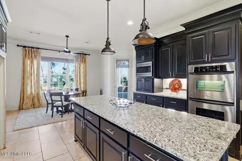 Kitchen - 134 Hampton Chase, Madison, MS 39110 photo 2 of 6