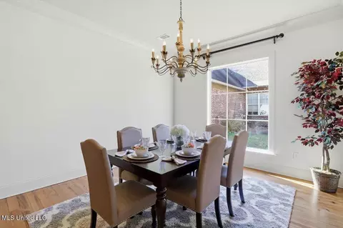 Dining - 134 Hampton Chase, Madison, MS 39110 photo 2 of 3