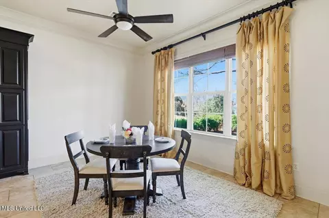 Dining - 134 Hampton Chase, Madison, MS 39110 photo 1 of 3