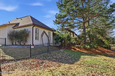 Exterior - 134 Hampton Chase, Madison, MS 39110 photo 7 of 7