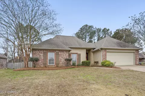 107 Kings Xing, Canton, MS 39046 photo 2