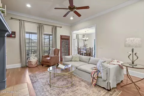 107 Kings Xing, Canton, MS 39046 photo 4