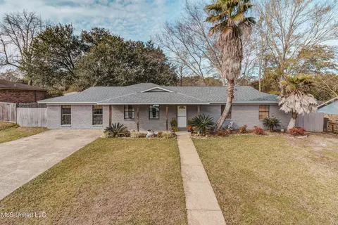 15397 Woody Dr, Gulfport, MS 39503