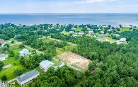Nhn W 4th Street, Waveland, MS 39576