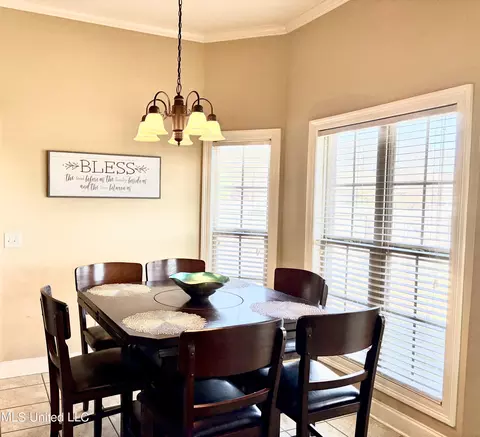 Dining - 104 Northwind Dr, Madison, MS 39110 photo 2 of 2