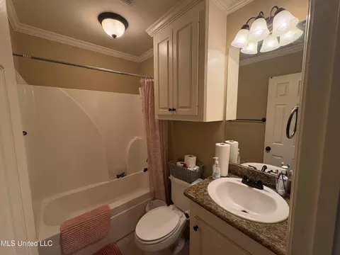 Bath - 104 Northwind Dr, Madison, MS 39110 photo 4 of 4
