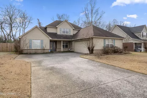 9861 Alexanders Ridge Dr, Olive Branch, MS 38654
