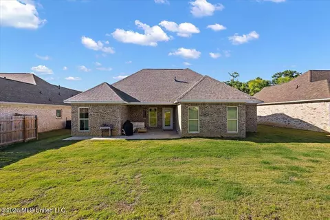 Exterior - 405 Butternut Dr, Canton, MS 39046 photo 3 of 3