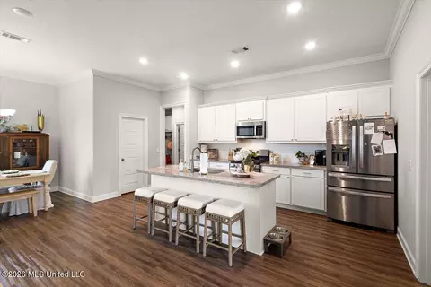 Kitchen - 405 Butternut Dr, Canton, MS 39046 photo 1 of 2
