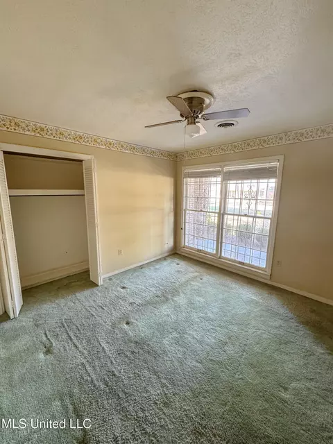 Bedroom - 980 Royal Oak Dr, Jackson, MS 39209 photo 1 of 4