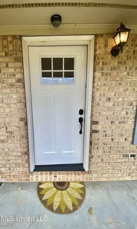 Entry Way - 2221 Highway 63, Lucedale, MS 39452 photo 1 of 3