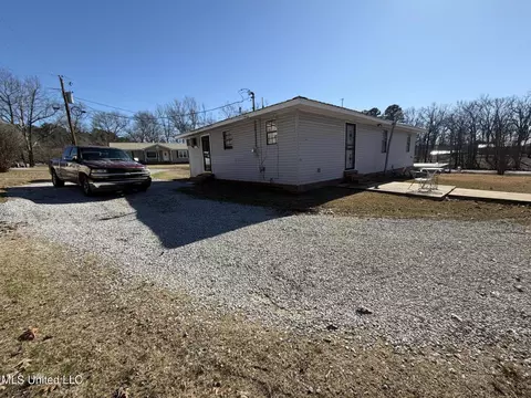 Exterior - 45 Hemlock Dr, Potts Camp, MS 38659 photo 1 of 5