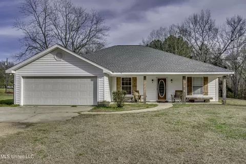 110 Scr 129, Mendenhall, MS 39114