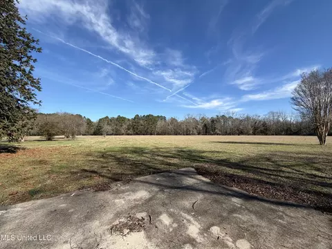 N Front Street, Enterprise, MS 39330