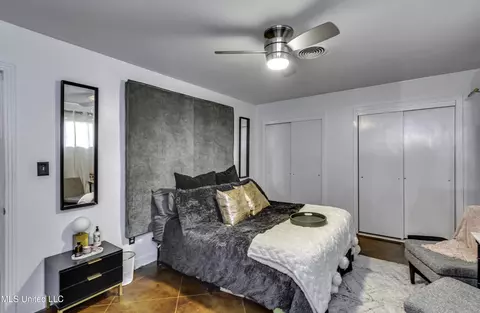Bedroom - 1429 E Northside Dr, Jackson, MS 39211 photo 6 of 6